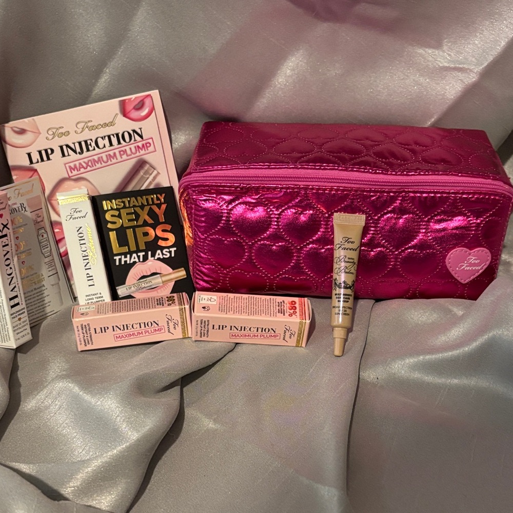 Too Faced lip injection bundle with bonus